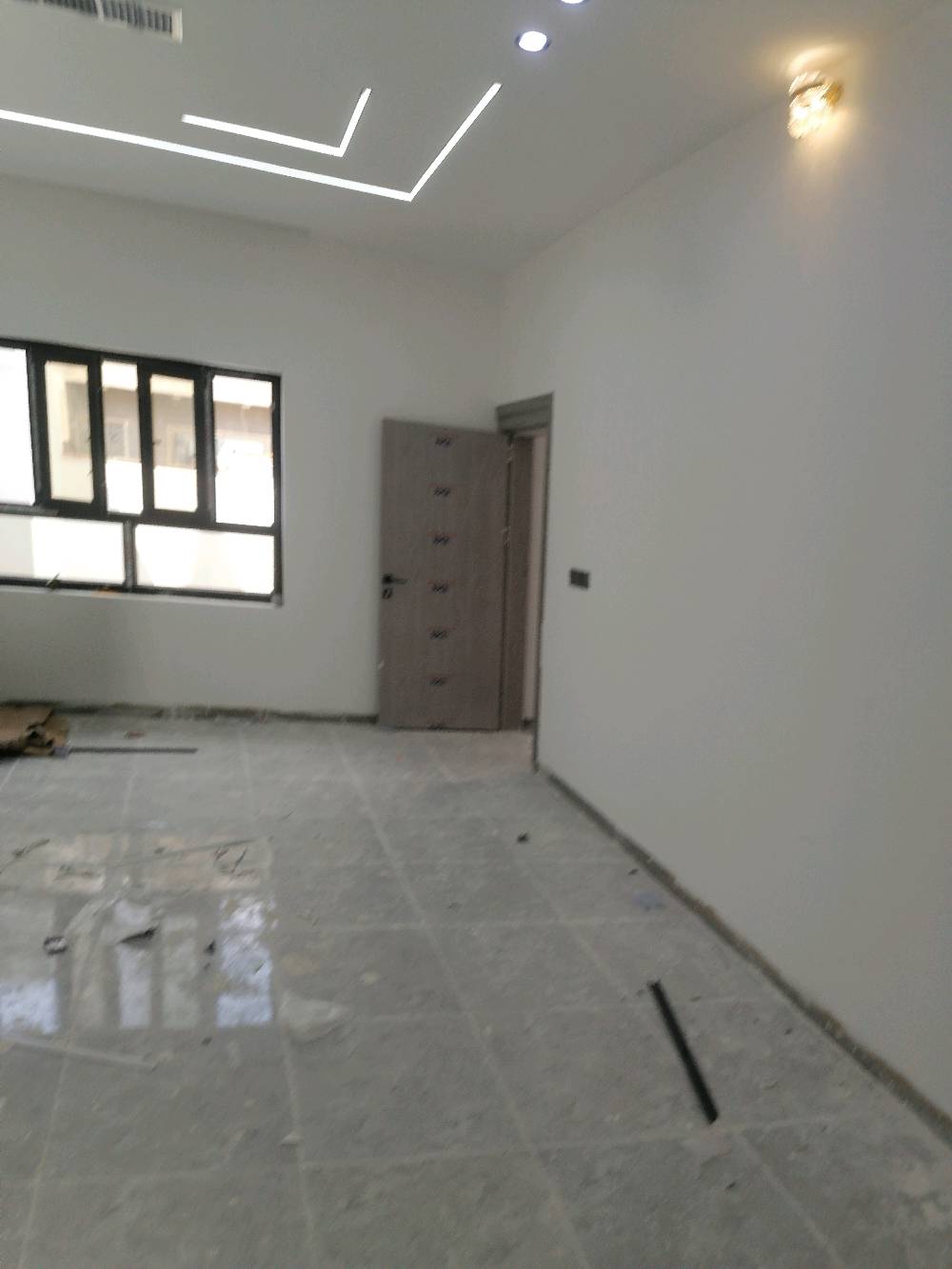 السلام عليكم
مستعد للتاسيسات الكهربائية للمنازل والمحال وبكفاءة عالية وباسعار مناسبة جدا
للاستفسار الاتصال بالرقم: ***********
او ***********