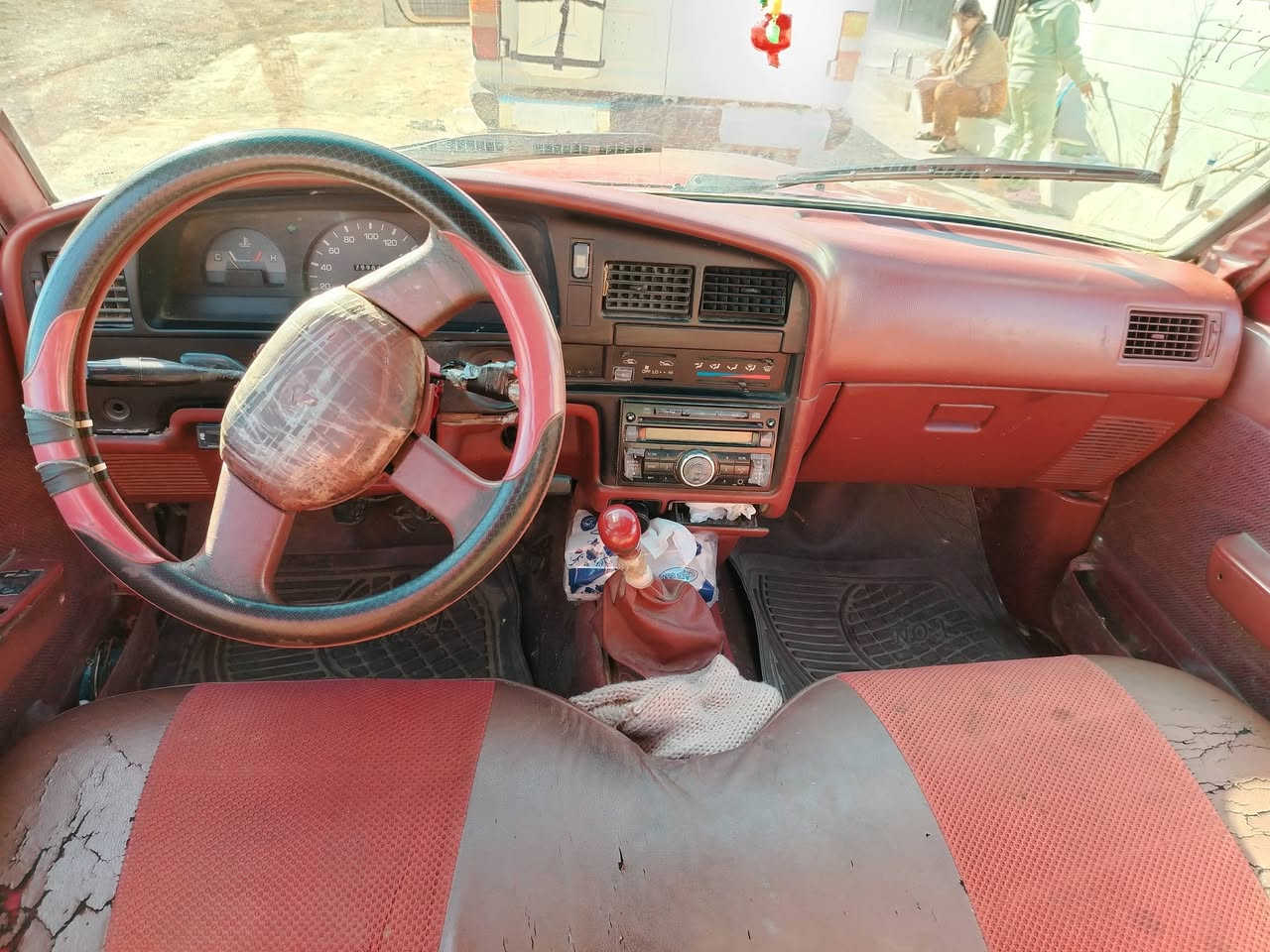 تو يتا بيكا ب ١٩٩٢ ئا رم بلا ستيك سليماني به شه رتي ئه و ليا تو غه را مه ناو سو ر سو كا ن با وه ر جوا ر جا م كا ره با ته بريد كيرو مه كينه به شه رت بي مه سرو ف ٣٥ كه لا *********** هه لبجه شه هيد.    ***********
