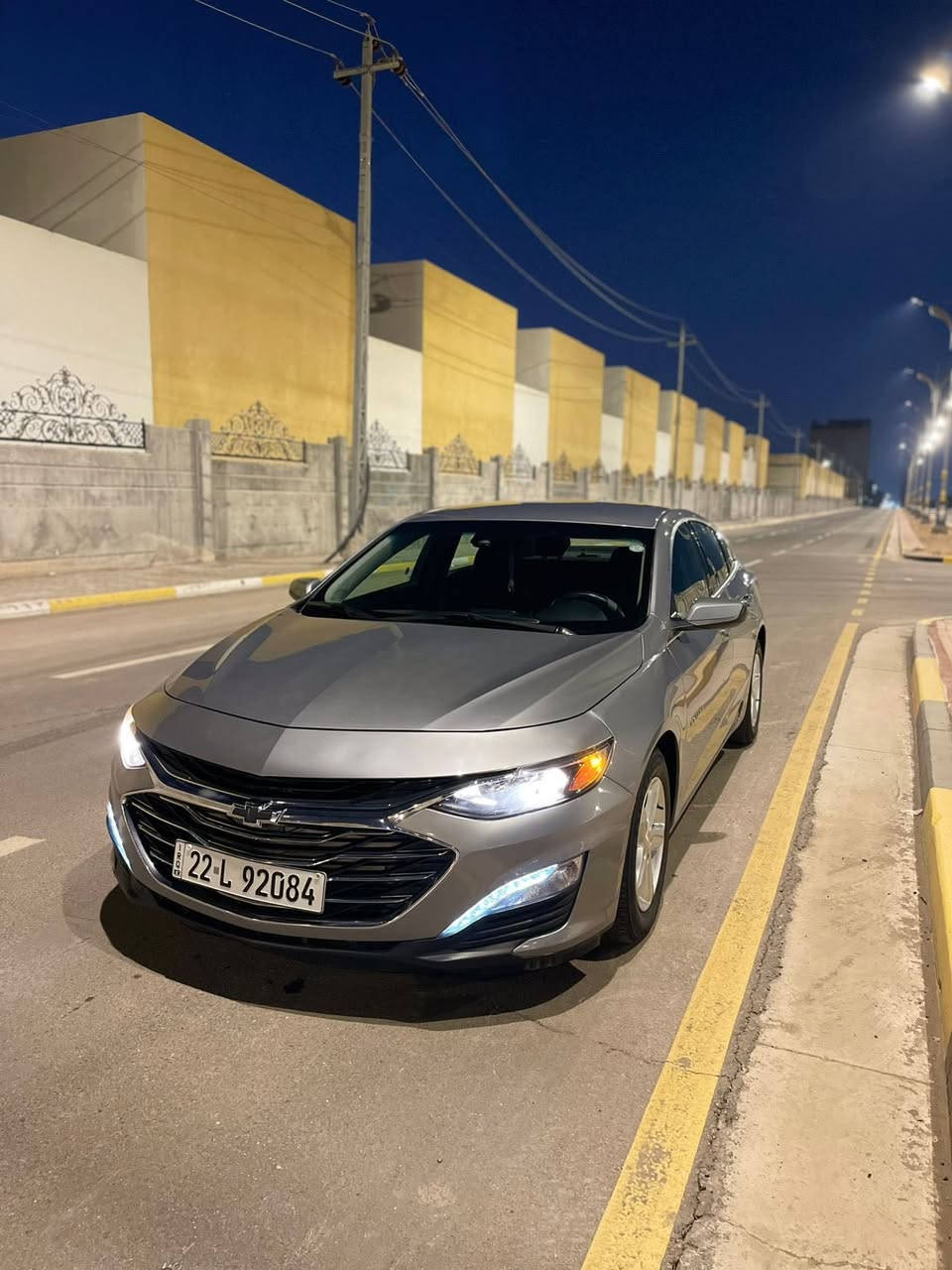 سلام عليكم
ماليبو  موديل 2023 رقم اربيل دولي رقم وسنويه وهزه جديده    تحويل او وكاله   فئه Lt    حادثها بنيد فقط والباقي كفاله شرط الفحص
موصفاتها 
(داتا شو  ، كشن كهرباء ، بصمه  دخول ذكي ، تدفئه كشنات ، مكينه 1500 توربو   ، شاشه كبيره ، كامرات دواره  ، تبريد خلفي ، اشاير بالمري ، ويل كب حجم 16 ،  رادار امامي وتحديد مسار  ،تحكم ستيرن ) 
غراض الشركه ما مستعمله وبصمه اضافيه جديده 
السعر 128$ 
الموقع  النجف الاشرف حي الصحه  
للاستفسار 
0781 559 5554
أ.منير الجشعمي
