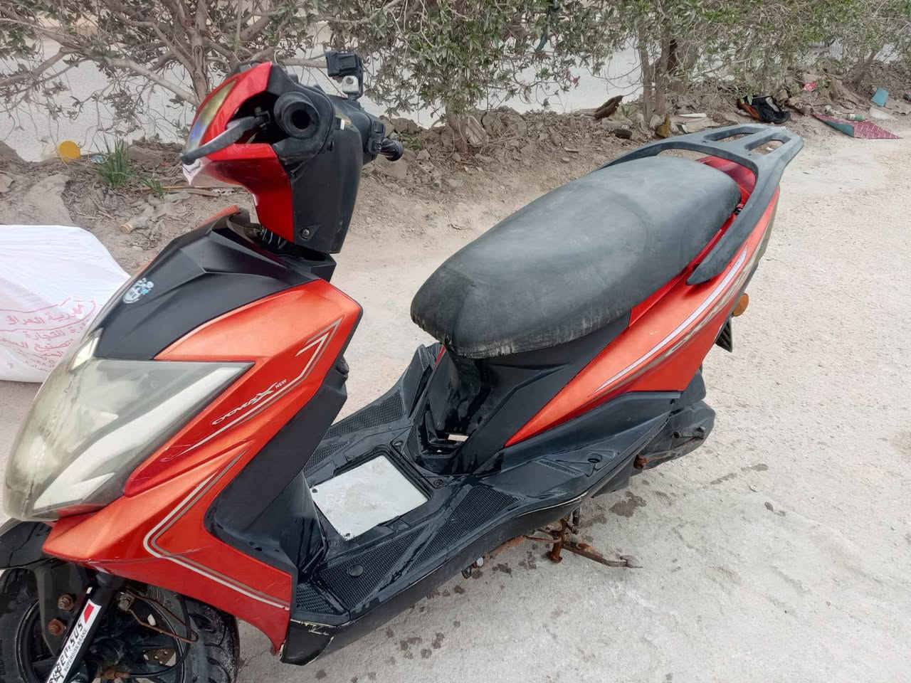 السلام عليكم دراجه للبيع سهر 300ويها مجال تصال على هذا رقم***********
