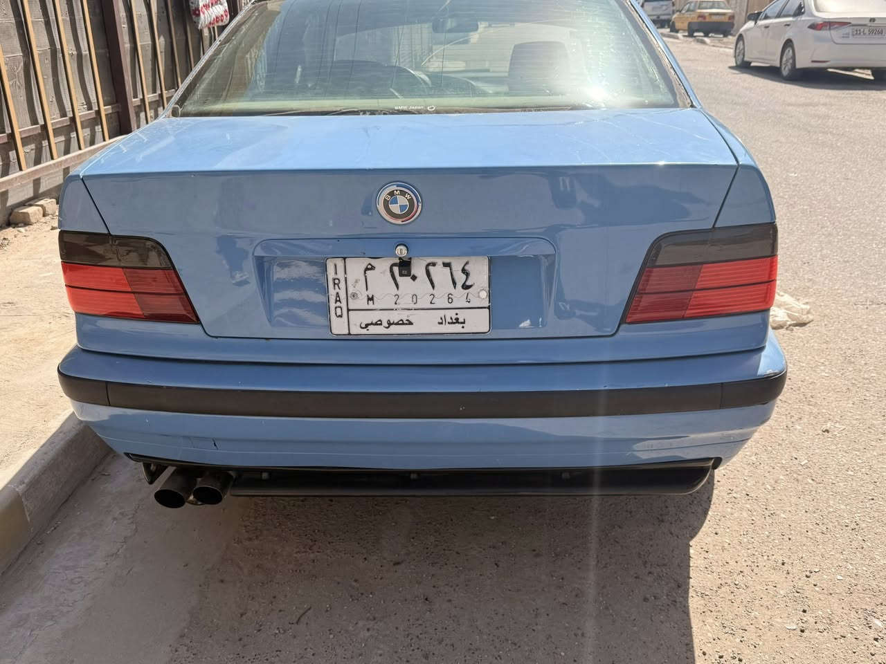 السلام عليكم للبيع او مراوس بي امE36رقم بغداد رقم مميز ولون مميز السياره حلوه وكلش نضيفه محرك6تك فانوص مكان السياره بغداد رقم الهاتف***********
