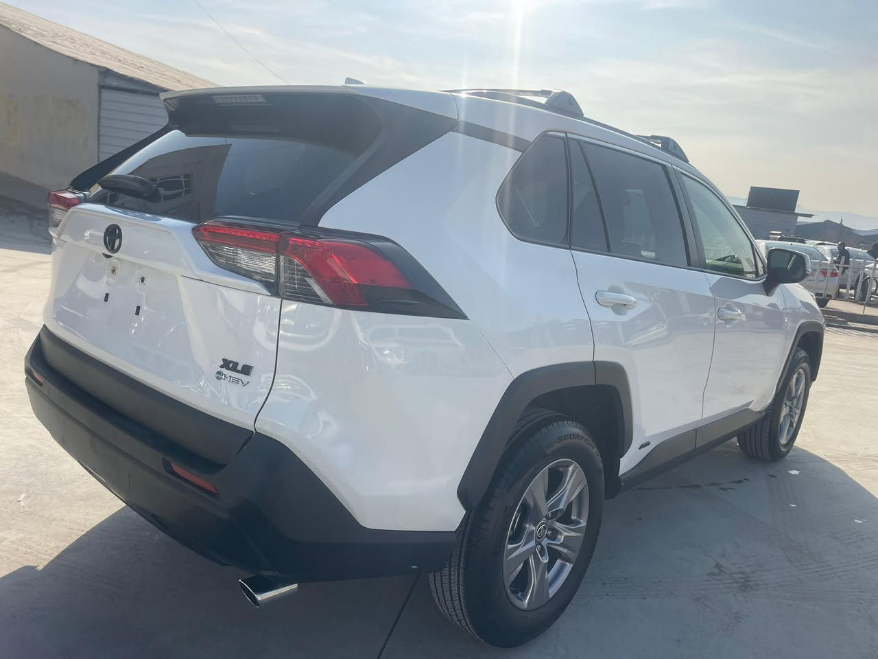 راڤ مۆدیل ٢٠٢٥ 
مواسەفاتXLE 
ئەمریکی HEV هایبرید 
قتع واحید صبغ 
چامغ غلفی فقد 
ارباگ پردە طاک راجع بیلادی بدون دواخل 
مواصفات 
تجی AWD 
ویلکپات
لایتات عدسە 
رادارات امامی جانبی
بصمە 
 ماشی 2000 mile
ویا شهرین 
تترقم شمالی 
اربیل سلیمانیە دهوک
محرک گیر کفالە
سعر258$ مجال 
لل استفسار 
***********
