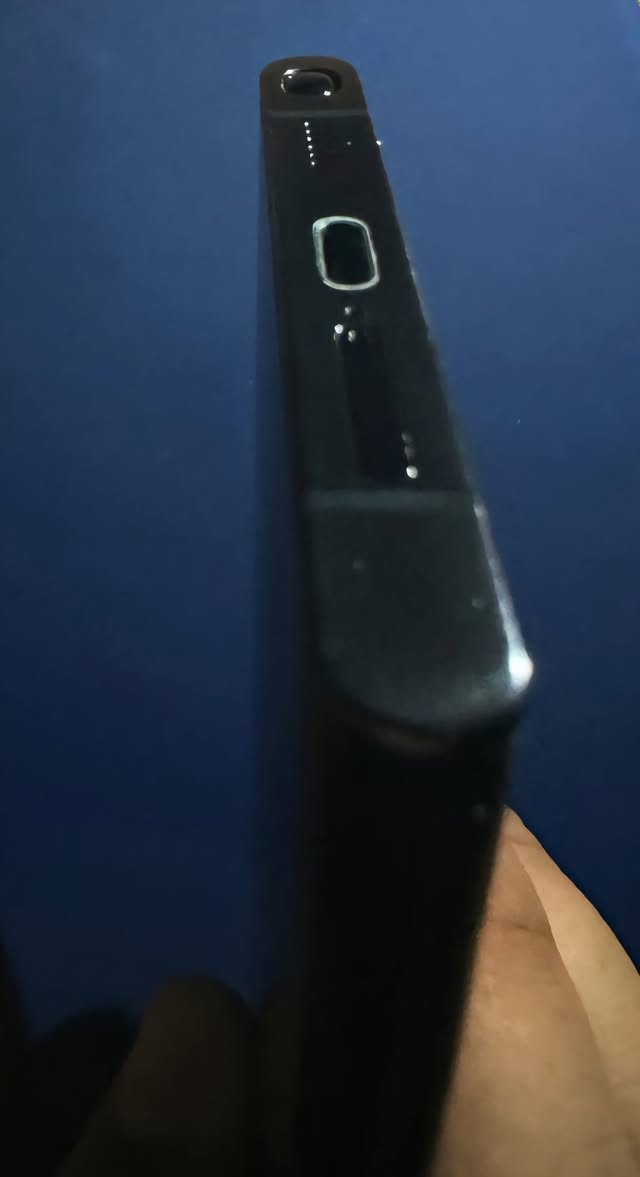 السلام عليكم
اس 22 الترا امريكي مستعمل جديد جديد 

ذاكرة 256 تك سيم كارت  لون اسود الجهاز انضف واحلا من الصور  السعر 540 الف الجهاز كامرة وشاشة لو زلغ مابيها وكلش حلو بل استخدام مرتب ونضيف وكشخة للاستفتسار اكثر خاص او اتصل ***********
