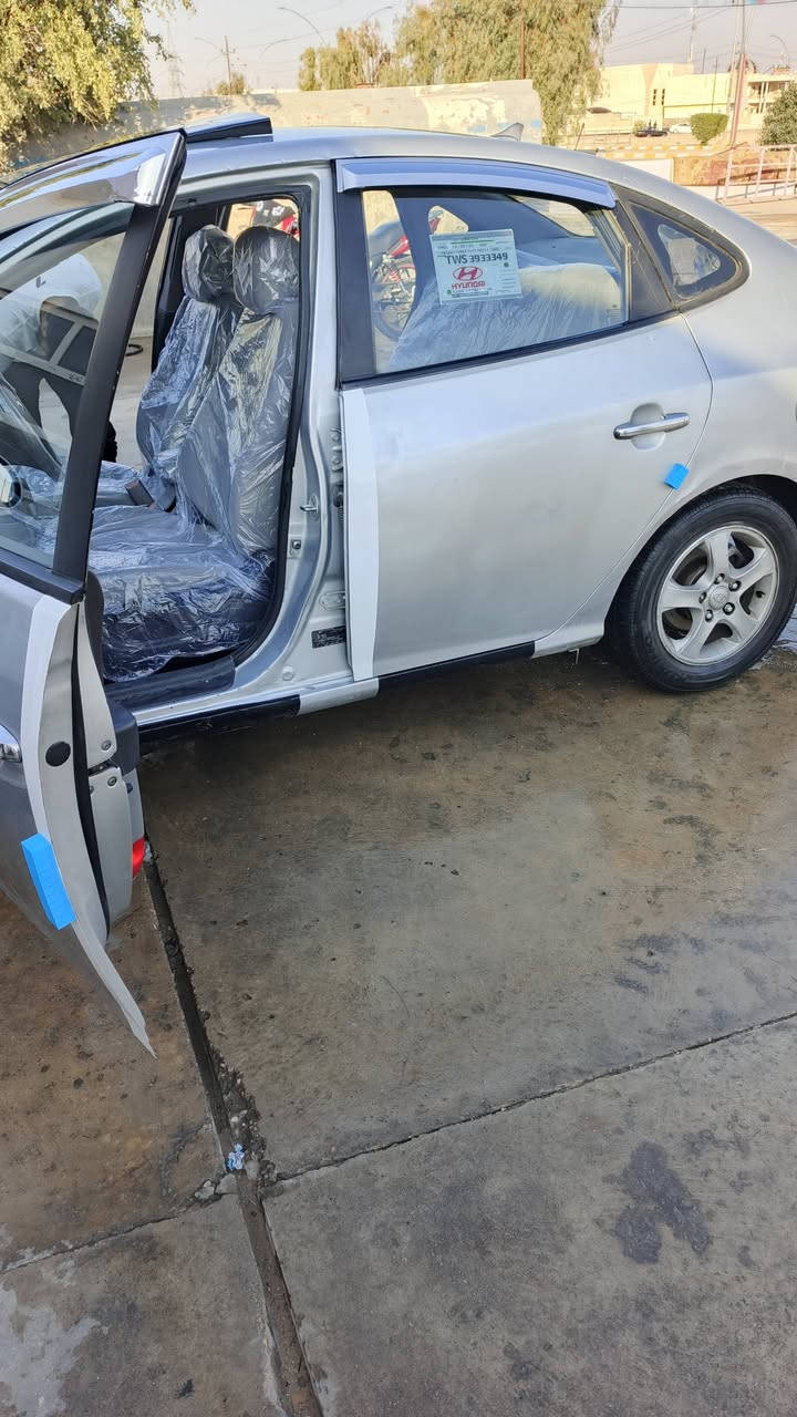 افانتي للبيع موديل 2009 ادوات مامتوم سيارة نظيفه وحلوة محرك 1600 محرك وكير مكفولات والك لفحص تغفيل سيارة وفتح بريمونت سعر 40  رقم لمبايل ***********
