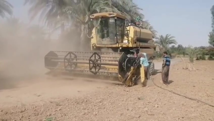 كمبريسر هواء متنقل لتنضيف
الحاصدات الزراعيه                  
 العنوان الحويجه
  للاستفسار   ‏‪***********‬‏

