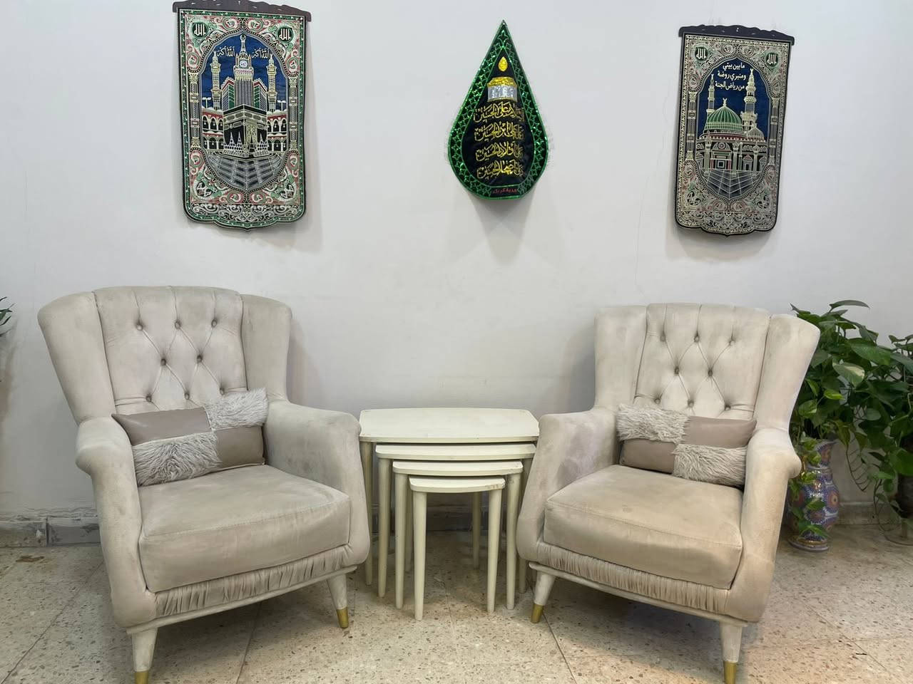عندي قنفات اشتريتهن من الجشعمي 2كبير 2صغير تركي


**إذا كنت صاحب هذا الإعلان وتريد حذفه لأي سبب، رجاءا أرسل رسالة إلى الدعم الفني**