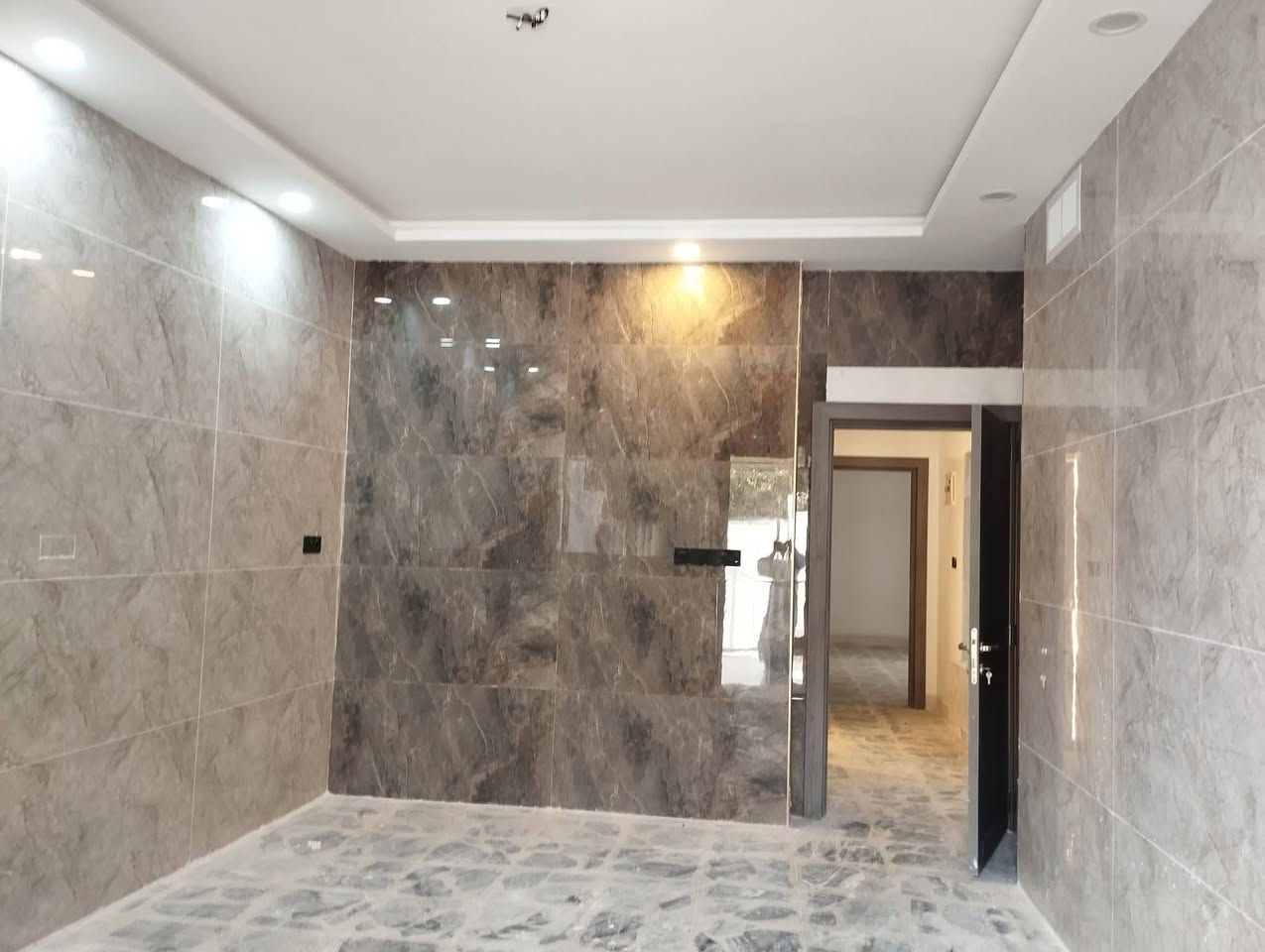 🏦 عروض مكتب بيت الأركان للعقار  🏦

الدار للبيع في حي العربي مساحة ١٦٧م 

الواجهة ٨.٧٥ م اتجاه قبلة السند مستقل 

استقبال هول مطبخ غرفة نوم صحيات

الطابق الثاني ثلاث غرف نوم وصحيات

الموقع  حي العربي قرب جامع  الخشاب 
🏦                                                 🏦
السعر على التليكرام https://t.me/alarkan_1
للاستفسار مراجعة مكتب بيت الأركان للعقار 

موقع موصل حي العربي قرب مطعم ماشاءالله 

 *********** / *********** / ***********  🏦
