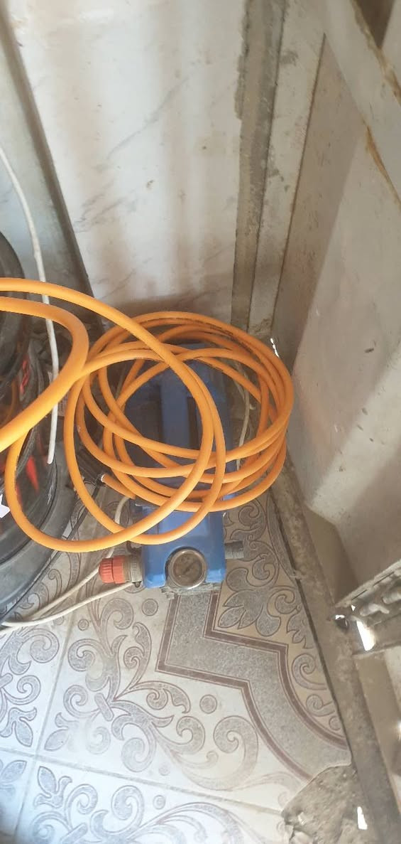 سلام عليكم اخواني واخواتي أعيد النشر عندي غراض للبيع المكان شطره الشعله قرب مطحنت جمعان شارع البنكله ***********
