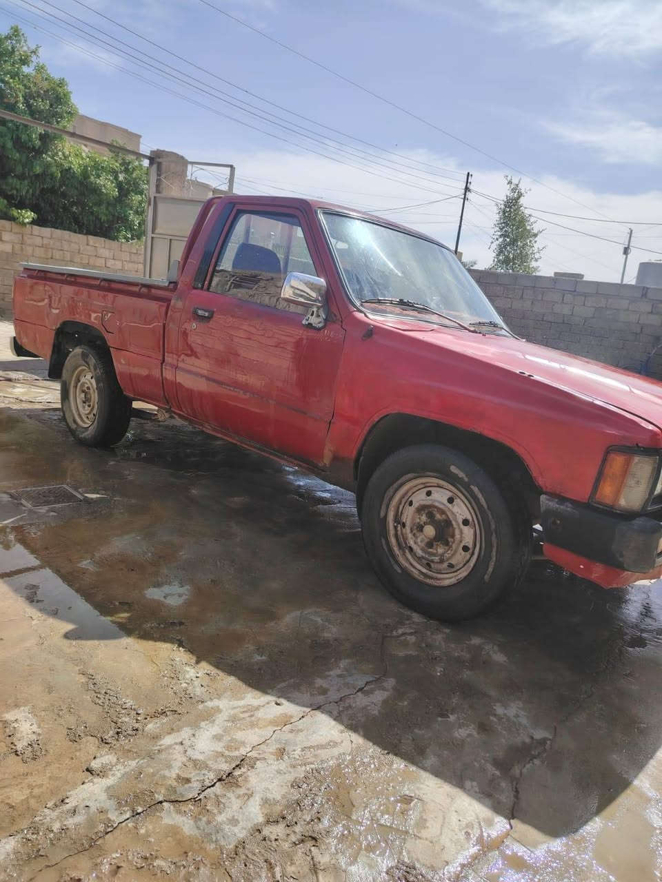 السلام عليكم بكم 85 كير محرك انضاف اتريد وكاله او تحويل السعر 25 وبي مجال شي قليل للاستفسار الاتصال ***********@
