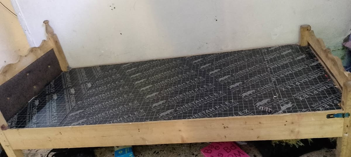 ثلاثه جرابي خشب مابيهن اي ضرر السعر ١٤٠ مكاني الدولعي


**إذا كنت صاحب هذا الإعلان وتريد حذفه لأي سبب، رجاءا أرسل رسالة إلى الدعم الفني**