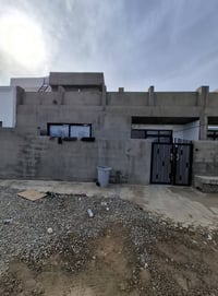 أربيل حي تعجيل جديد • ١١٠م • كراج بوكسات