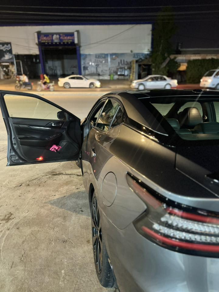 سلام عليكم نيسان مكسيما 2020فول SR اعلى فئة رقم اربيل حادث بنيدمصبوغ ولونه جارد وجاملغ شركة ..بيها حادث بالعراق بين الباب الخلفي وجاملغ ما صلحتها بارد يجي ...سيارة سبير ما نازل..سياره تحتاج ترتيبات صدر جديد محرك داخل جلد تدفئه تبريد استيرن تدفئة بنوراما ويل 19 كامره 390درجه ..قسم بالله العظيم سياره بمعنى الكلمة لاكن سياره ما شفت عليها خير سبب عيون الناس طلعت سياره من عيني ..بيع او مراوس برقم شمالي  (‭0750 531 8351‬ )فقط واتس اب ....ربي يوفقكم ويكفيكم شر بني ادم
