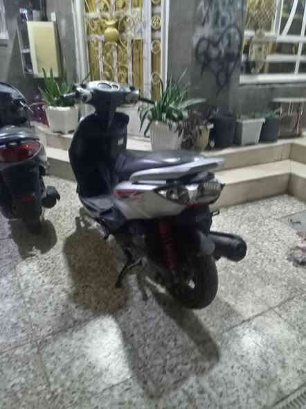 سلام عليكم دراجه سكنس دراجه لا تنقيص ولا تبخير دراجه حلوه السرعه مالتها 140 دراجه   دراجه شوي رادها ترتيب العنوان بغداد الحسينيه الراشديه السعر 400 بيها مجال قليل  ***********tk
