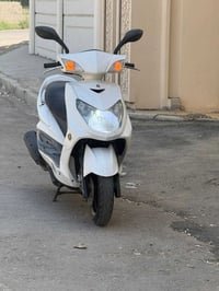 سكنس فحل دراجه جديده الدراجه ما بيهه نقص برغي  دراجه مختمه ختم واحد من...