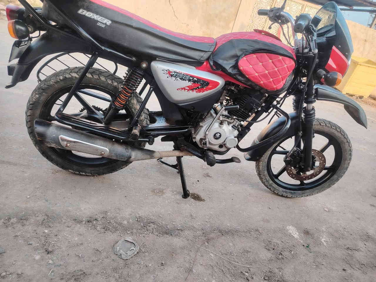 بوكسر موديل 2022 سنويه دراجه نظيفه وحلوه ماناقصها شي سعرها 2100 الدراجه واصله 1900 مابايع بيها مجال بسيط مكاني بصرة قضاء المدينه ***********
