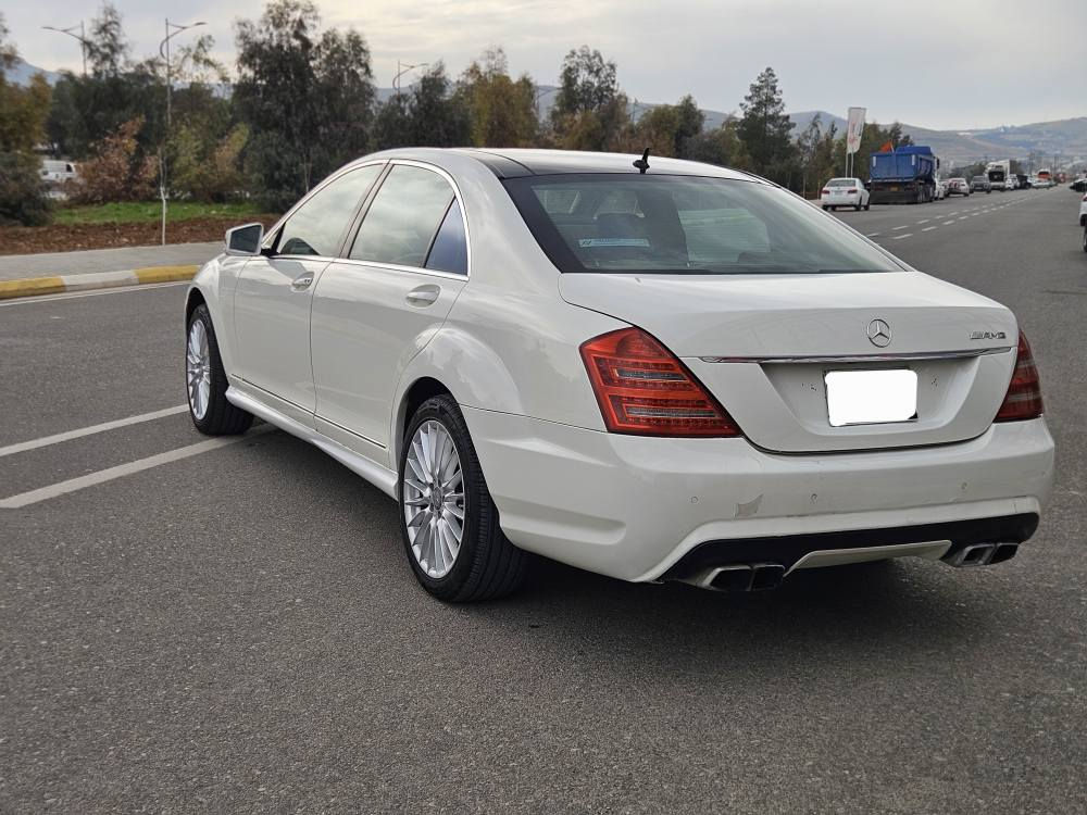 مارسیدس s.clas350 دوبەی مۆدیل 2007 شەش پستۆنی مەرغوب  سەیارەکە ساغە نە موسە نە بڕاوەیە ساغی ساغە 
پانۆراما دەرگا لارج و سەحب تاخمێک تایەو ویلی لۆکی بۆبەستراوە پاتری تازە یەک هەزار مەسرەفی نیە فول مواسەفاتە چوار بۆ پێنج پارچەی تەنها بەخە بێ دەعم و لێدراوی هەموو گیانی بەشەرت زۆر تایبەتە
ئەگەر شارەزاییت لێی نیە لەگەڵ ڕێزما لەخۆتەوە هیچ مەڵێ 
سعری 85 گەڵاو مەعامەلە تەنها فڕۆشتنە ئاڵوگۆڕ ناکەم 
*********** السليمانية, العراق
