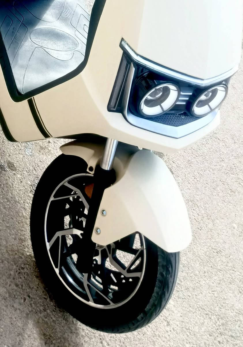 متاح ماطور شحن sunRA 2026 جديد وضع شركه ا شتريته 2/11 2026 ملف 1500   بطاريات  6   دبل بصمه دبل سويج  تشغيل عن بعد 3 نمر بي سرعه55   سعر 900 شراي يتفضل خاص


**إذا كنت صاحب هذا الإعلان وتريد حذفه لأي سبب، رجاءا أرسل رسالة إلى الدعم الفني**