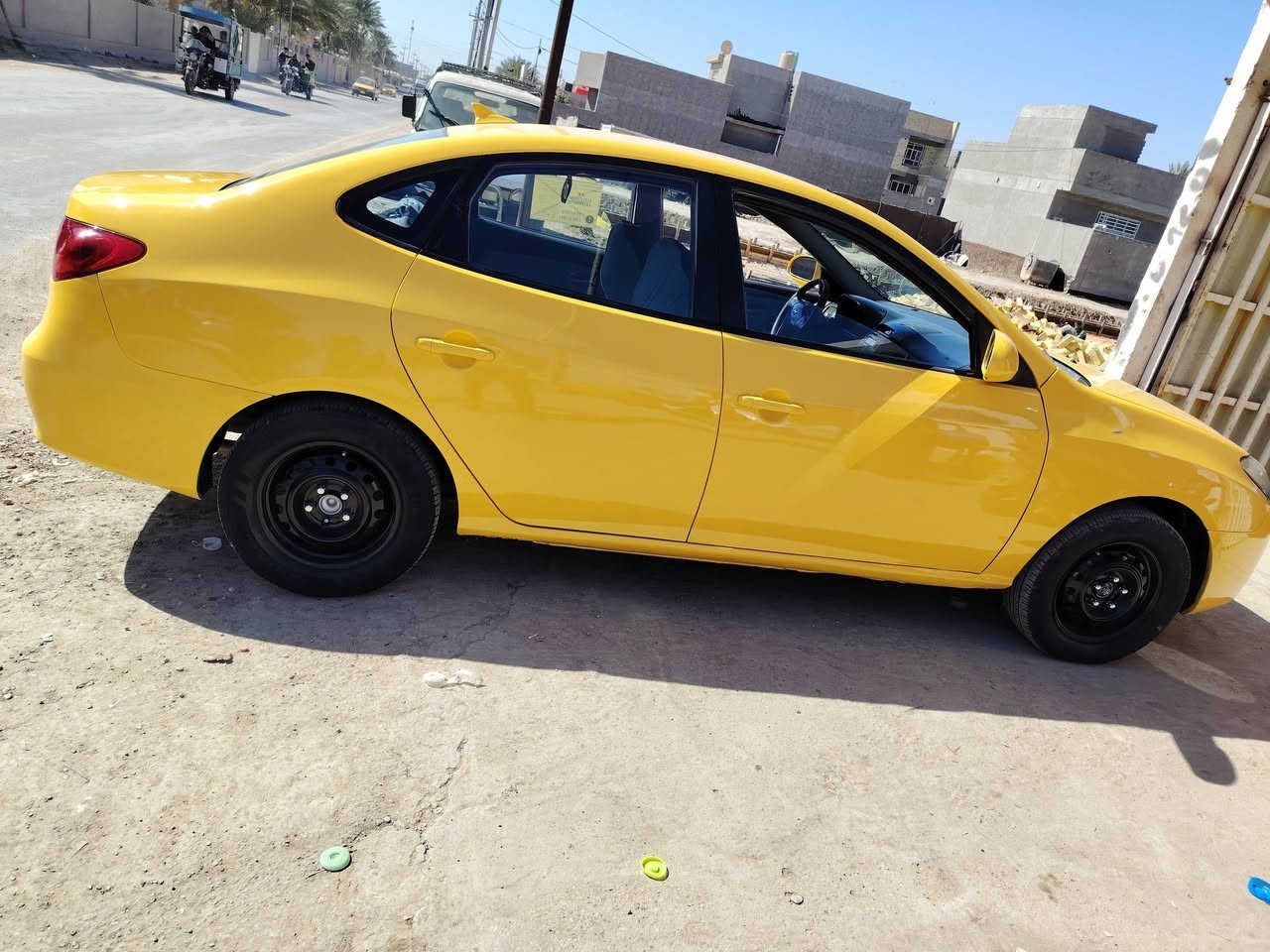 ألسلام عليكم..  ألنترا موديل 2009 مكينه 2000 وارد أمريكي حادثه جاملغ وبنيد والباقي مكفول. رقم بغداد  
  مكينه وكير حاويه. تبريد شغال.  
حداديه جديده. 
صبغه جديده فرن.   ( *********** )
 العنوان حله مركز المدينه..  السعر( 96 ) بيه مجال غير متواجد عل فيس
