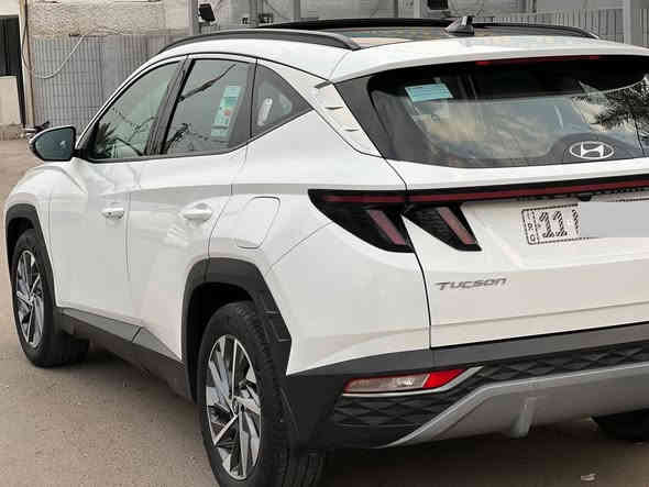 هونداي توسان 2024 فول مواصفات 1/1 
خليجي وكالة هونداي ألت ساك العراق
فتحة سقف بانوراما 
مقاعد كهرباء عدد 2
شاشة كبيرة 
ماشية 45 الف كيلو 

السعر 21,500 $
رقم بغداد / بأسمي
مكانها بغداد / الاعظمية
***********
