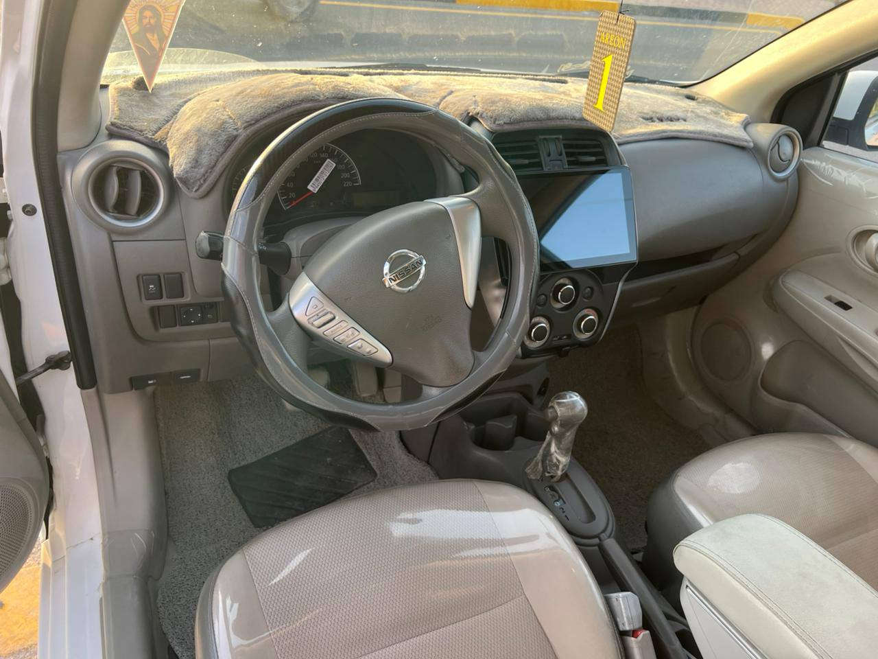 السلام عليكم نيسان سني لبيع موديل 2024مكفوله كفاله عامه بيهه شبر بارد رقم اربيل تريد تحويل تريد وكاله تبريد ثلج 🥶 مكان السياره بصره سعر 116 سياره جديد كلش ما ناقصها شي 
هاتف *********** ترهم مراوس حسب القناعه
