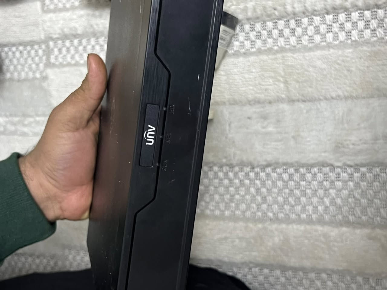 .
كامرات للبيع
نوعيه ديفي ار UnV
ويا هارد 500كيكا 
ويا نوب 3كامرات عنوان تاميم
سعر 60 الف
***********
