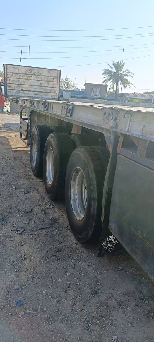 عربانه حداديه دناكير 14صيني شاصي 14طول 12و70 تايرات نص عمر السعر 75وبيها مجال مكان بسمايه للاستفسار ***********
