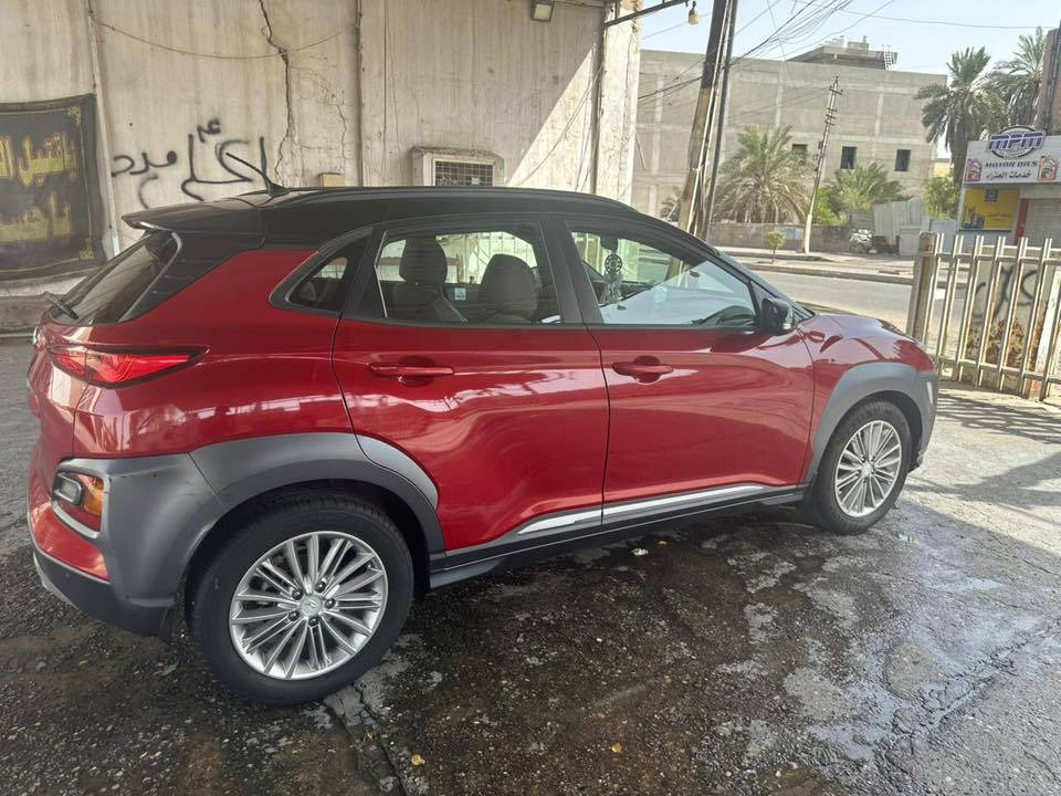 � للبيع هيونداي كونا 2019
🔹 الموديل: 2019
🔹 اللون: ماروني
🔹 المحرك: 2000 سي سي (دوش)
🔹 ناقل الحركة: أوتوماتيك
🔹 الممشى: 42 ألف كم

🔹 الحالة:خليجي
السيارة نظيفة جداً وجاهزة للاستخدام

💰 السعر: يُذكر عند الاتصال (أو قابل للتفاوض)

📍 الموقع: بغداد – الوزيرية
📞 رقم الهاتف: ***********
