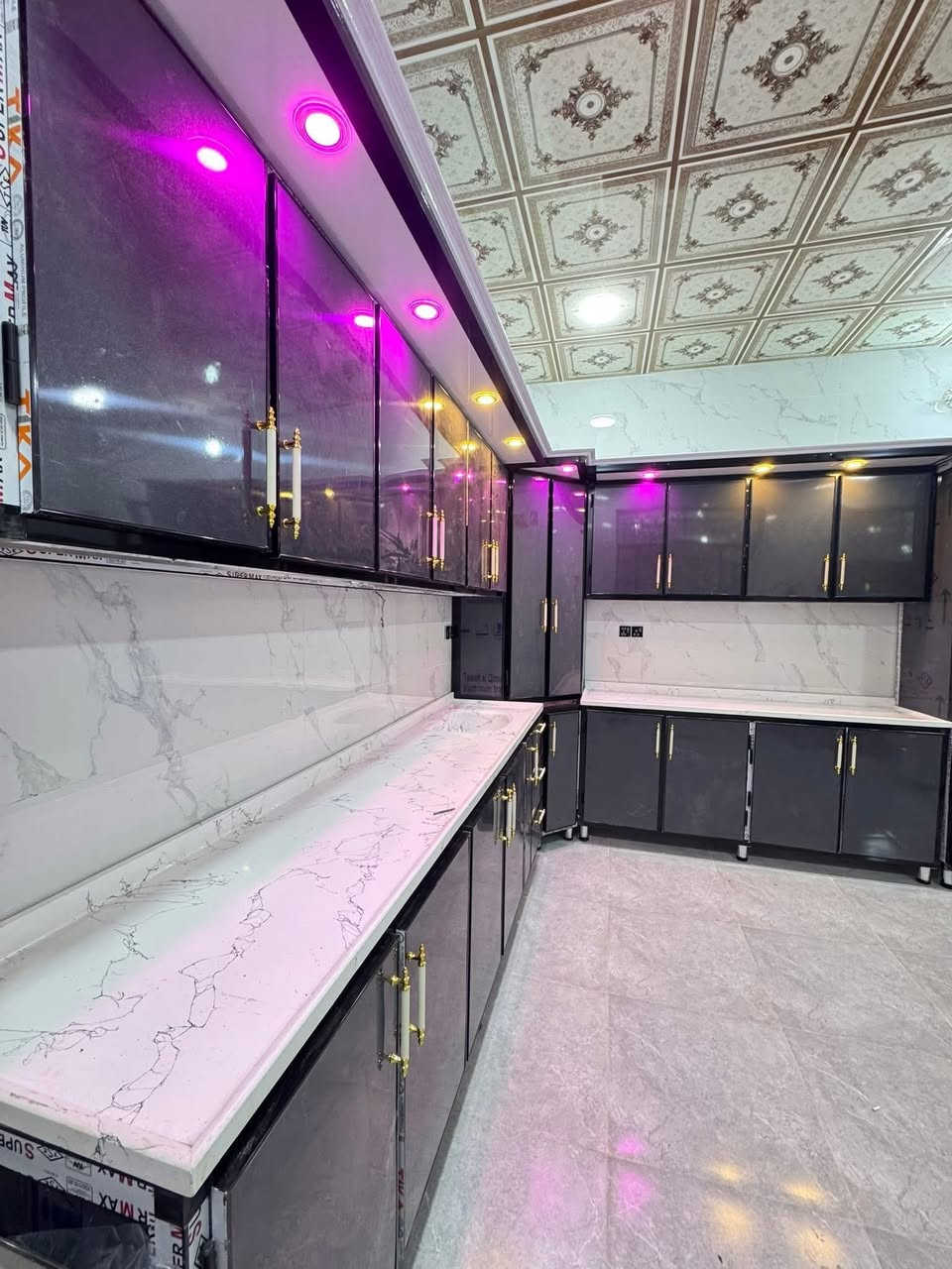 الى اهالي ذي قار الاعزاء اليكم عرض خاص لمده 5ايام فقط
متر المحجر الالمنيوم العدل التركي 4 خطوط ب33 الف فقط
متر المحجر الالمنيوم الفر التركي 4 خطوط ب40 الف فقط
متر المحجر الالمنيوم المربع ب65 الف فقط
متر المحجر الجام ب57 الف فقط (ضد الكسر )
متر الكاونترات ب110 الف فقط تركي المنشأ
متر السقوف 10الاف فقط 
البي في سي حسب القياس والنوعيه 
سارع واحجز وخلي منزلك جميل  ماعليك بس تتصل اوتراسل البيج  (العمل يشمل نقل وشد كله علينه )***********
واتساب موجود …….
