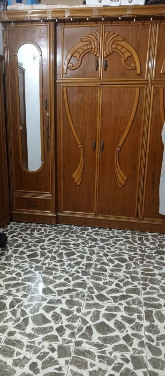 للبيع غرفه صاج سعر 850 فقل وعنوان الرمادي رقم *********** للإستفسار
