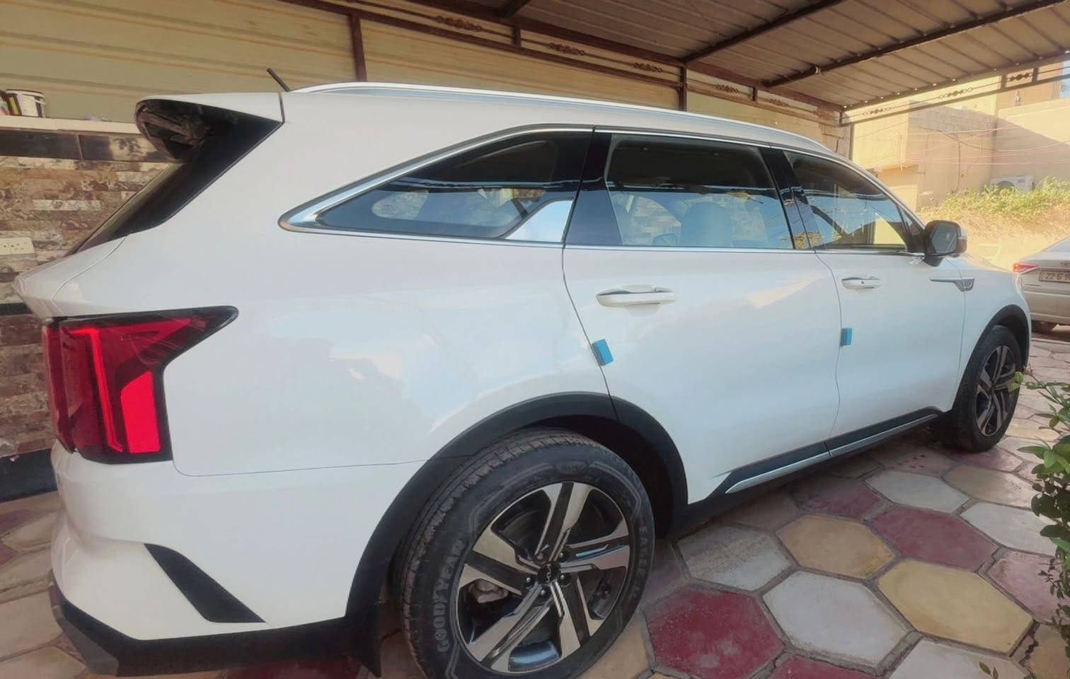 سورنتو 22 فول مواصفات السياره بسمي صور السياره والسونار كدامك سعره شدتين وخمسه وثمانين وبيه مجال ***********
