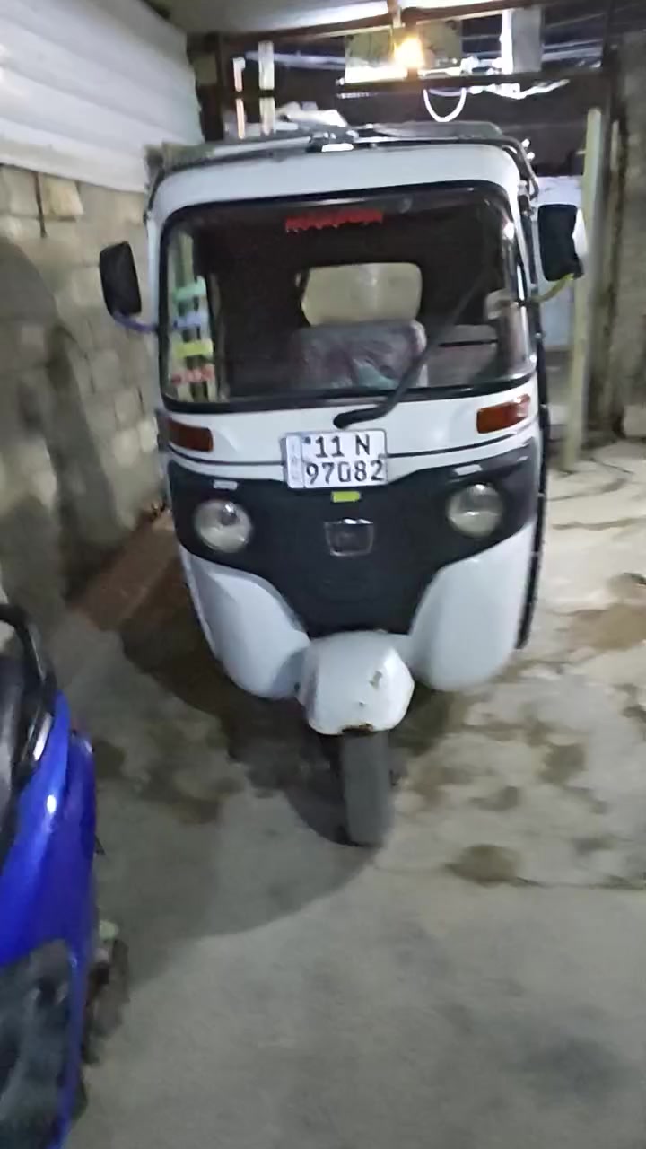 سلام عليكم تكتك 2021 مرقم بأسمي تحويل ثاني يوم كدامك واضح بالفيديو خياسات الدوس وهاي الضربه الوره راجعه بارد السعر 7 ملايين المكان بغداد مدينه الصدر رقم صاحب التكتك *********** مكلف بالنشر رجاءً مامتواجد ماسنجر  الرقم مابي واتساب
