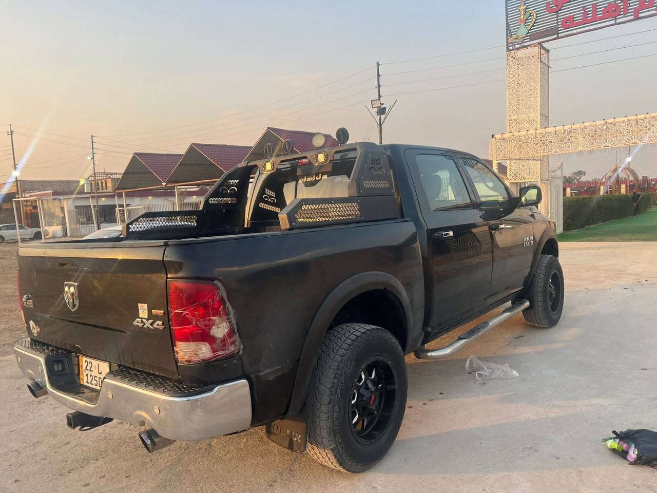 سلام عليكم دوج رام 2017 الحادث بنيد وجاملغ *********** العنوان بيع مستعجل  بسماية
