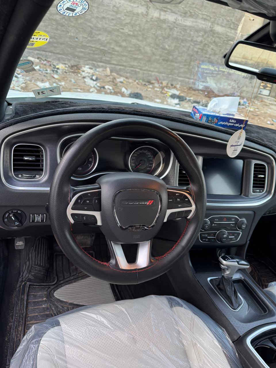 السلام عليكم جارجر 2018 sxt plus رقم اربيل الجديد وارد كندي كلين تايتل فوووووول مواصفات  داخل ابيض للأخير السيارة سونارها بالمنشور وفيديو توضيحي السعر ٢٤٥ وبيها مجال ***********
