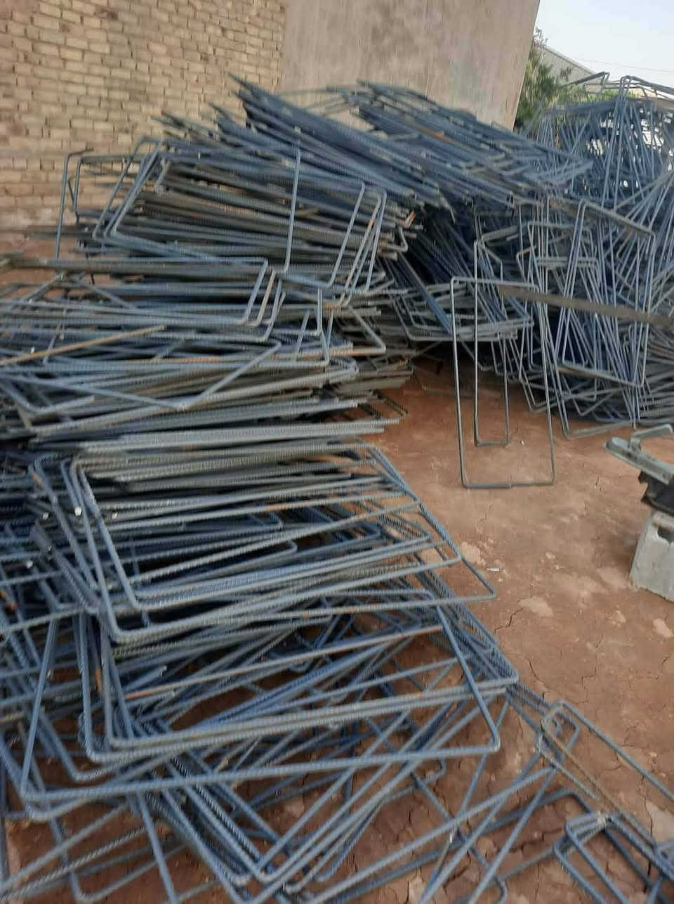 عوج كافه الحديد‏‪***********‬‏🩷
