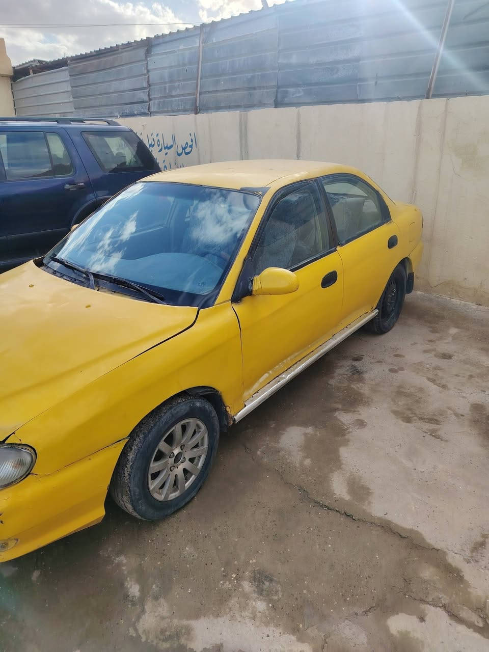 كيا سيفيا 2000
كير محرك شرط
محرك مسكر 1600 لا صرف ولا بخار
كير اوتوو
كهربائيات شغاله كله
تخم تاير
صدر أمامي خلفي فول
عدادات شغاله كله
دبلات جدد.
السياره خير من الله نضافته زينه بدون خياس ابدد
يرهم مقدمه والباقي قسط حسب الاتفاق
السعر 17 وبيه مجال
اتصال***********
مكاني بيجي
