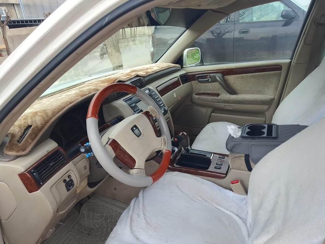 بڕاوەی سێ دوگمەی فوول  بەس سڵایت و سەلاجە نییە پەردە و ٤ كوشنكارەبا  و پێش و دوا كریستاڵ بێ تەقەو ڕەقە ناو زەرد  و مەكینە گەورە مشتەری تەلەفۆن كە جوابی مەسج نادەمەوە 36 $ معامەلە
0770 150 12 60 السليمانية, العراق
