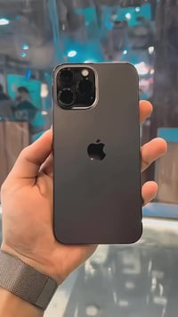 ايفون 13 PRO MAX ذاكرة 256 بطاريه 96  جهاز جديد مشحون ب377 مرة يجي ويا...