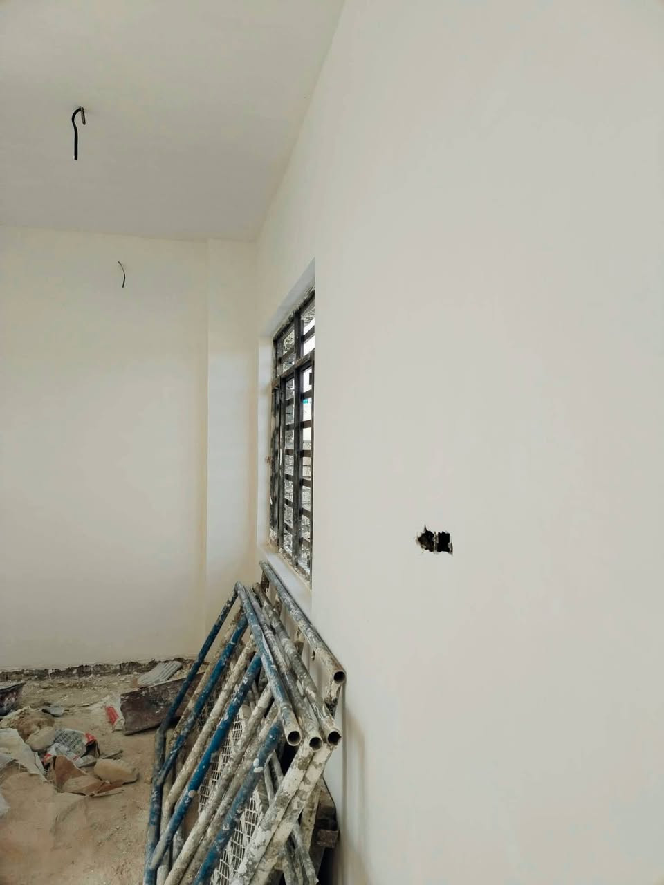 السلام عليكم
خلفه تشميع +جص+بورك__اتصال +واتساب ‏‪***********‬‏ ✅
