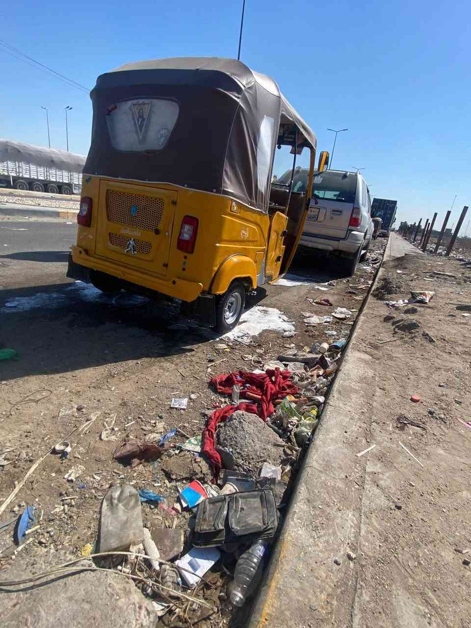 سلام عليكم ورحمه الله وبركاته تكتك للبيع موديل 2021 تكتك كامله تخم تاير صدر مكينه  خير من الله بيها اكسن بدايه ونه ومكينه مفتوحه مكينه خير من الله ناعمه تكتك مصبوغه للجماليه توحيد لون جانت لونين اوراق مو رقم تكتك كامله كبل للشارع السعر 7/500 وبيها مجال لطيبين العنوان بغداد الأمين الثانيه الرقم ***********
