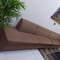 تخم جلسة الخشب جام روسي توصاه طول 5 امتار ونص  نظيف جداً مع 6 كوشات نف...