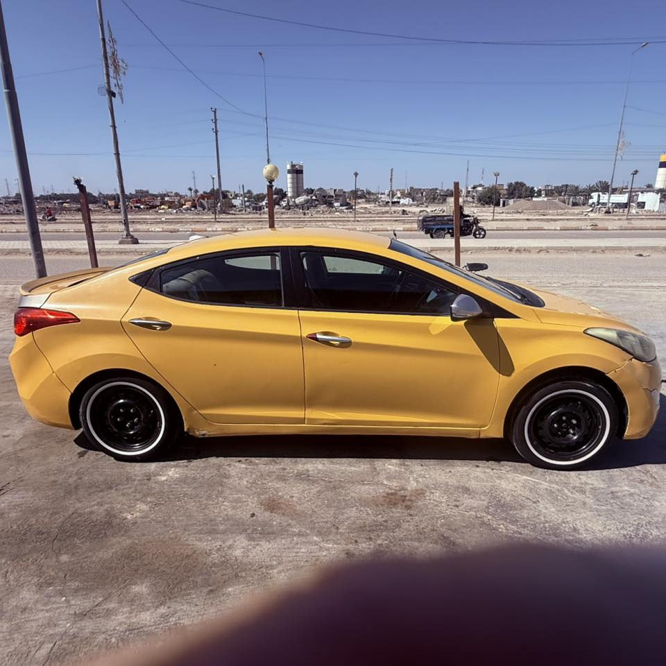 السلام عليكم ل انتره مديل 2013 امريكي رقم بابل تحويل مباشر مصفره وكامله

محرك وكير تبريد صدر تاير وغرفه كله جديد حادثه جاملغ وبنيد 

مكاني الديوانيه سعر 92 وبيه مجال 
***********
