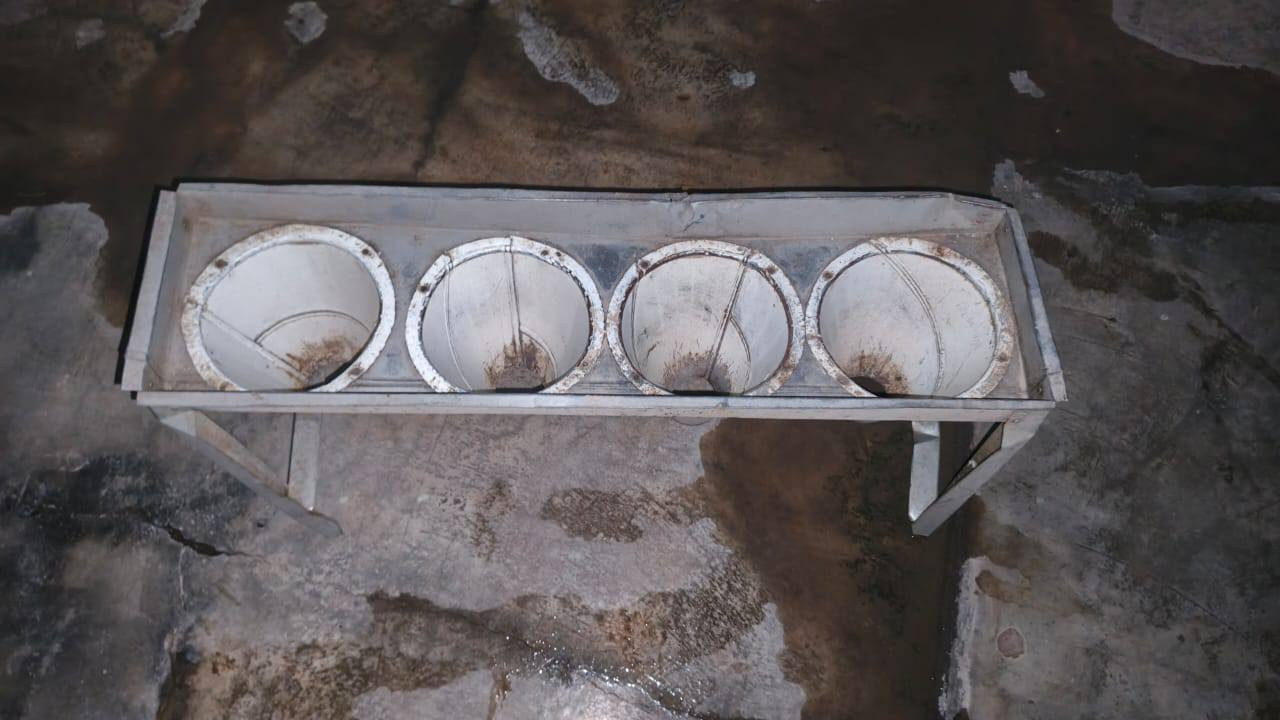 للبيع
***********
