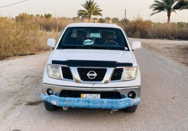 سلام عليكم نيفاره موديل 2015 سياره جاهزه من كلشي رقم انكليزي بابل جاهز بس شد  مكان بابل رقم ***********
