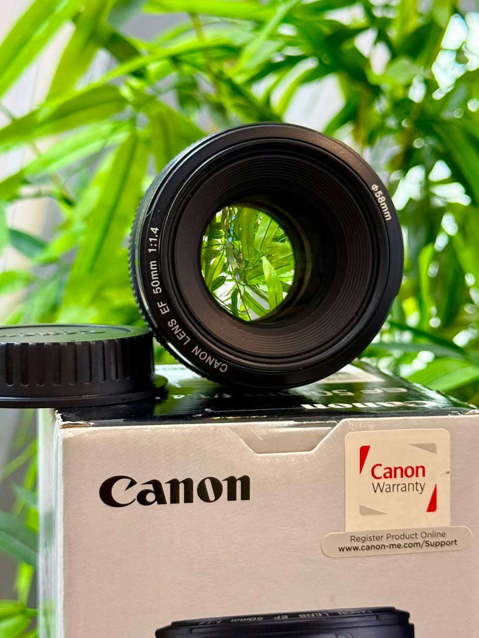 السلام عليكم
عدسة كانون 50 ملم 1.4 usm

Canon 50mm 1.4 usm

نظافة 100% بدون ضرر او خدوش 

الملحقات :
-كارتونه
-هود
-فلتر حماية
-فلتر ND

السعر 180 الف
المكان كربلاء


**إذا كنت صاحب هذا الإعلان وتريد حذفه لأي سبب، رجاءا أرسل رسالة إلى الدعم الفني**