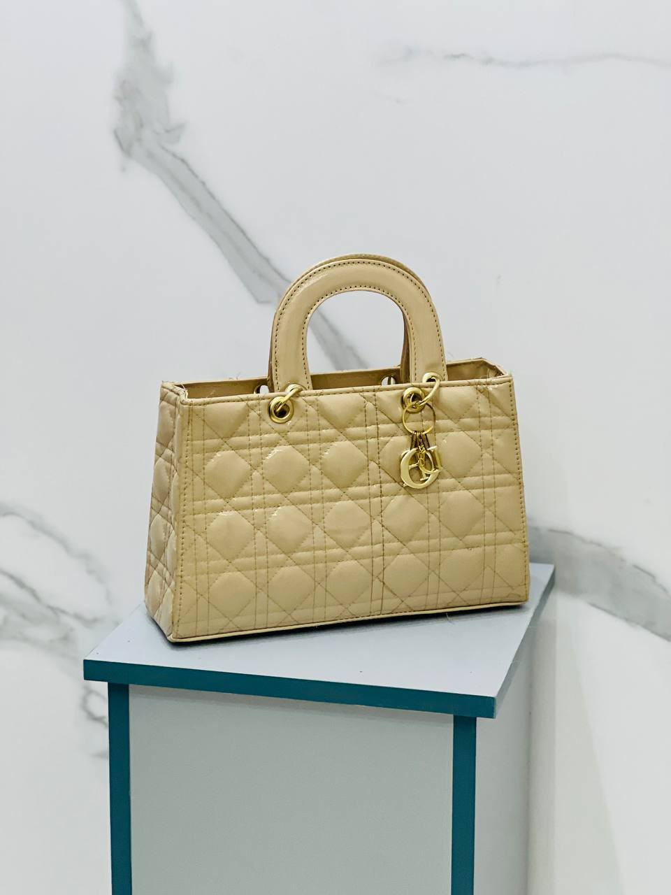 شوفو الجمال بس 😍


**إذا كنت صاحب هذا الإعلان وتريد حذفه لأي سبب، رجاءا أرسل رسالة إلى الدعم الفني**