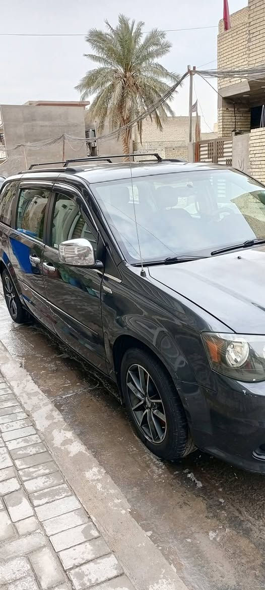 السلام عليكم دوج كرڤان للبيع موديل 2012 السعر 110 للاستفسار ***********
