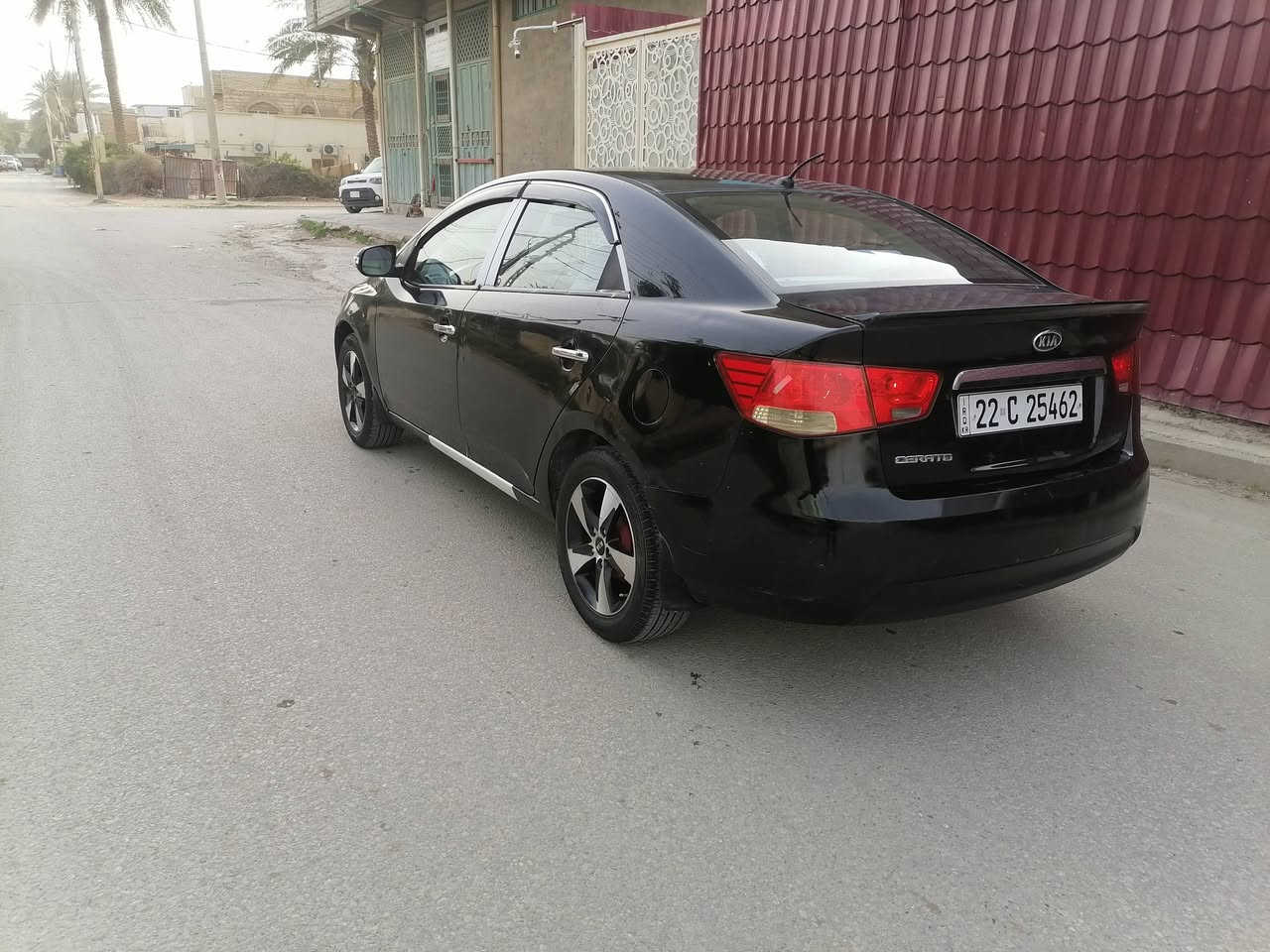 السلام عليكم سيراتو 2010 خليجي مكينه 1600 رقم أربيل دولي سنويه جديده هزه جديده مكينه كير حداديه تبريد تخم تاير السياره جاهزه ملاحظة السياره بيها ثلاثة قطع صبغ رش فقط بدون حادث السعر 80 وبيها مجال لشراي اي استفسار على الرقم غير متواجد على الفيس مكان السياره بابل المسيب ***********
