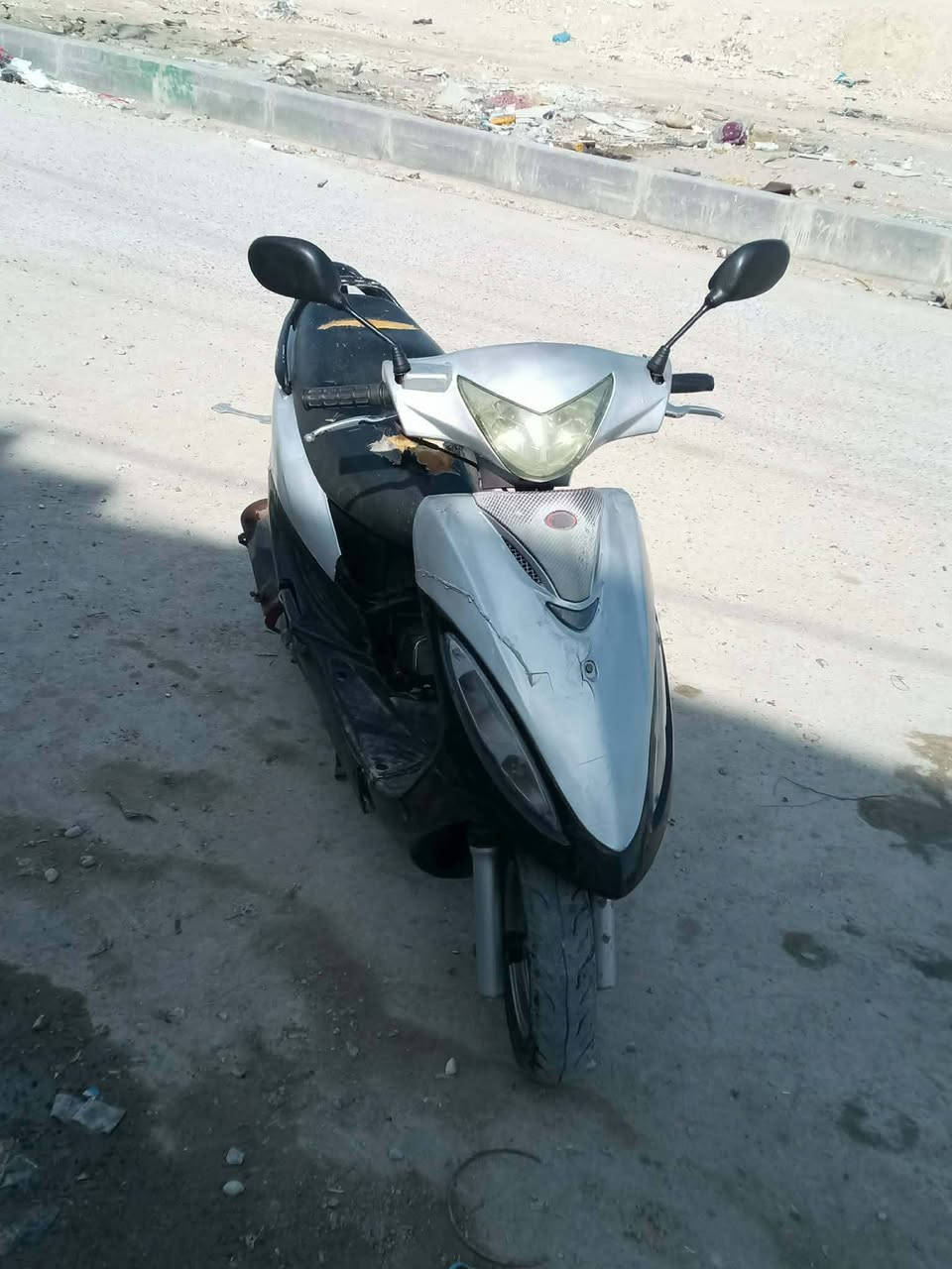 جي فور كايمه للبيع ب150 كلها شغاله الكهربأيات ***********
