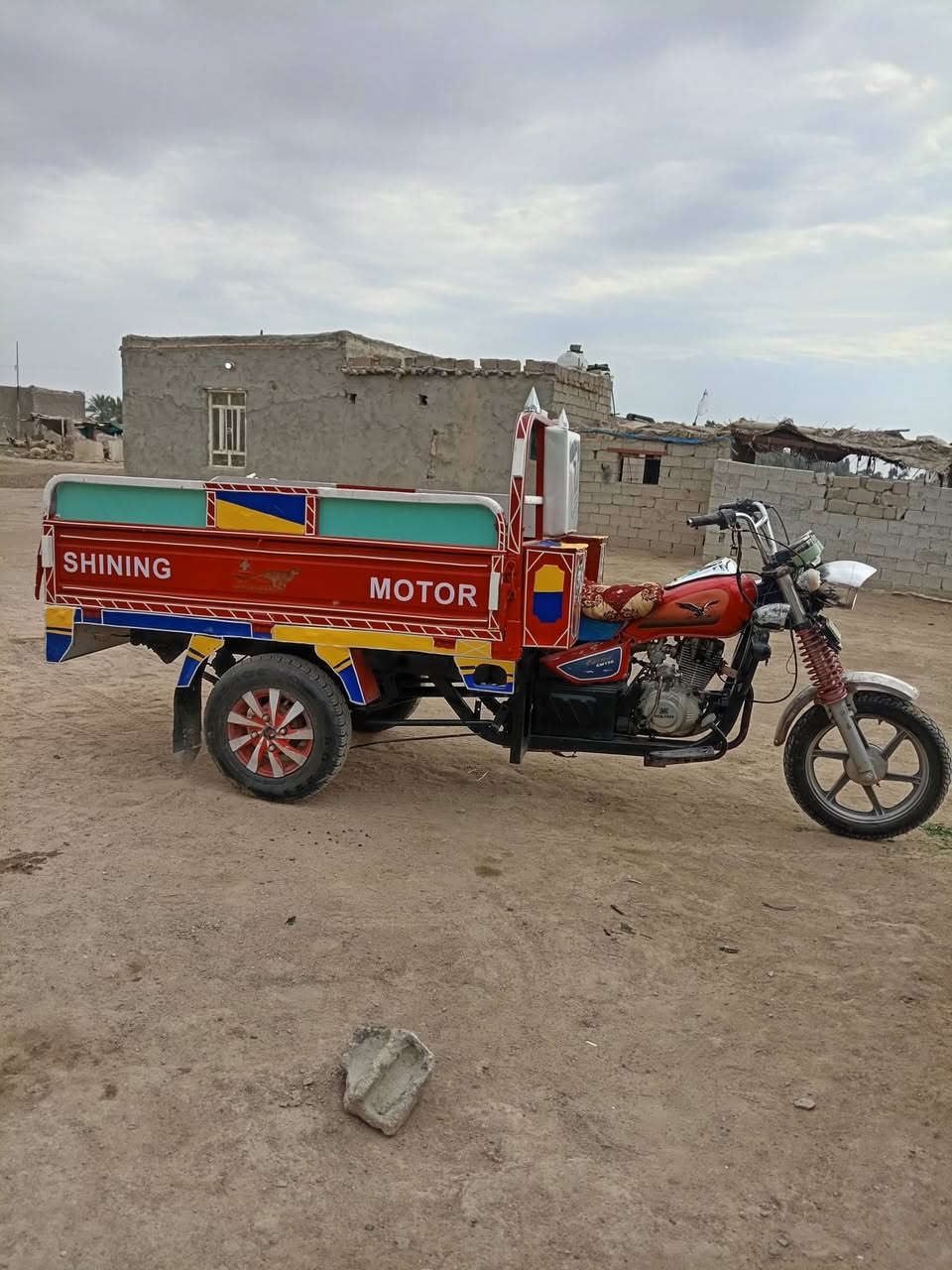 السلام عليكم.. ستوته للبيع.موديل 14. أوراق.. نظيفه مكان ديوانيه عفج شراي يتصل. ***********
