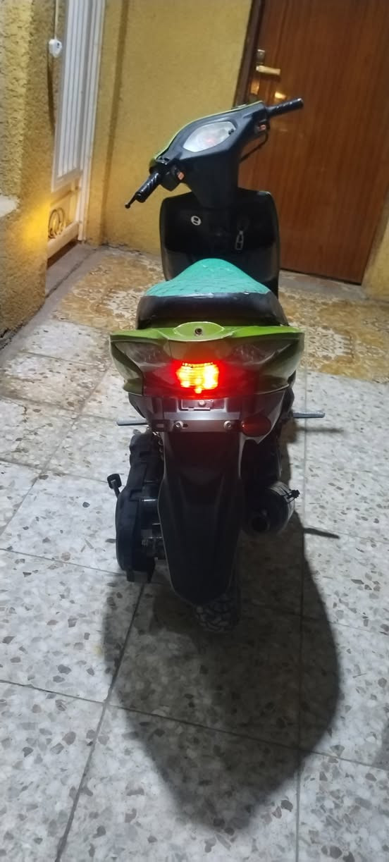 ادرس ماليزي البيع نضافه شوفت عينك الدراجه عوزها شوته فقط السعر ٢٠٠ وبيها مجال الطيبين كرياىيات كلها شغاله سلف هندر شلعه قويه
للاتصال ***********
خاص مفتوح مكان كوت العزه قرب الفوج
